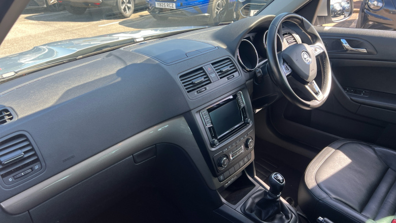 Skoda Yeti Outdoor 1.2 TSI [110] SE L 5dr Petrol Estate